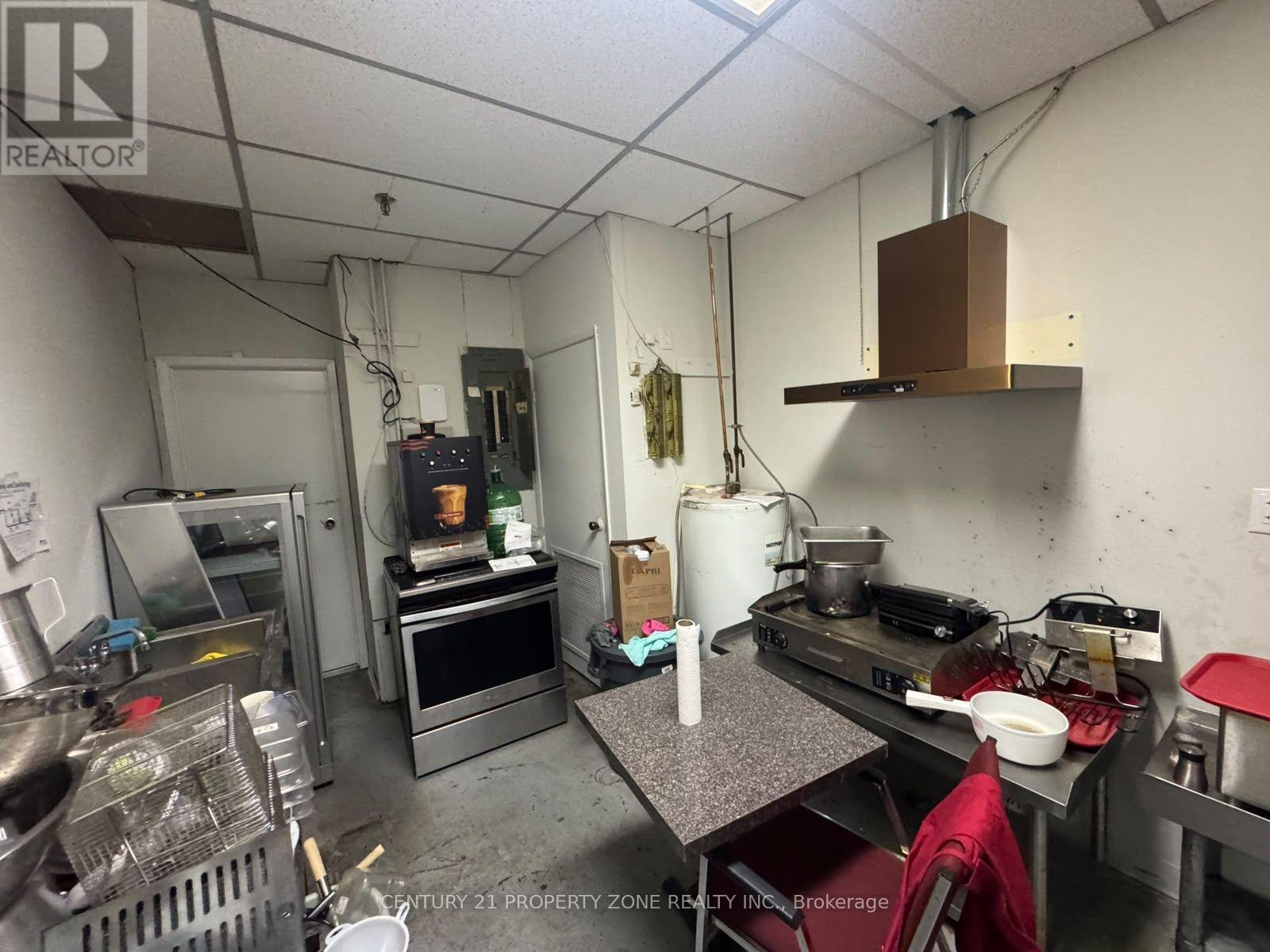 17 - 83 Kennedy Road S, Brampton, Ontario  L6W 3G1 - Photo 15 - W13885802