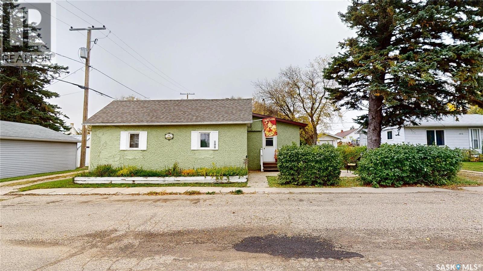 100 Lonsdale STREET, wawota, Saskatchewan
