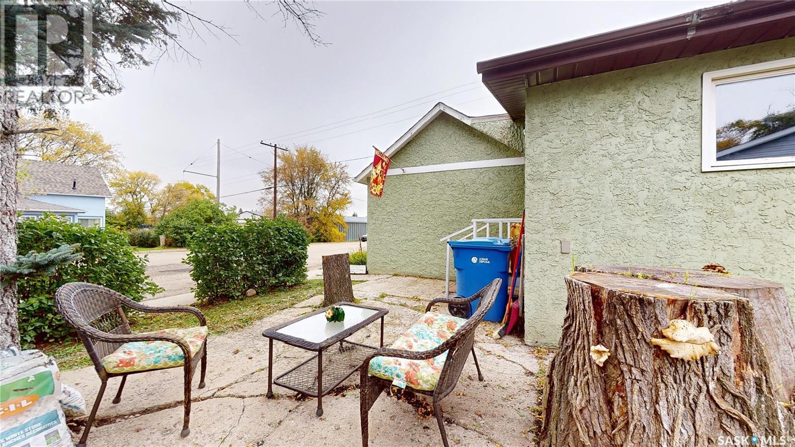 100 Lonsdale Street, Wawota, Saskatchewan  S0G 5A0 - Photo 4 - SK050843