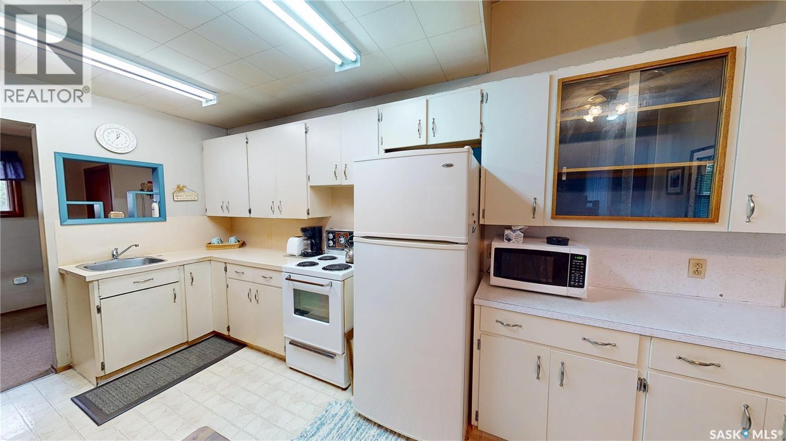 100 Lonsdale Street, Wawota, Saskatchewan  S0G 5A0 - Photo 7 - SK050843