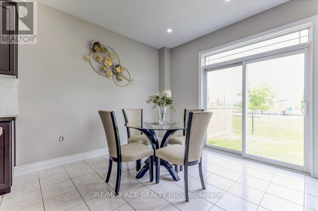 168 Rutherford Road, Bradford West Gwillimbury, Ontario  L3Z 0B4 - Photo 7 - N13874316