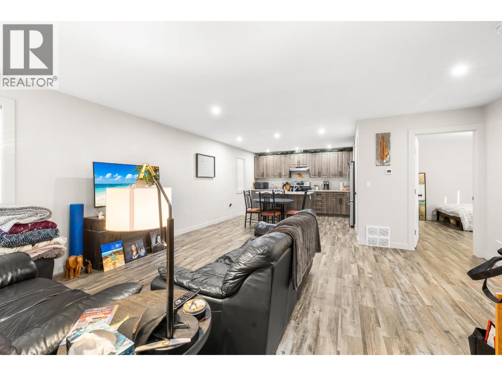 220 6th Avenue N, Creston, British Columbia  V0B 1G3 - Photo 14 - 10403014