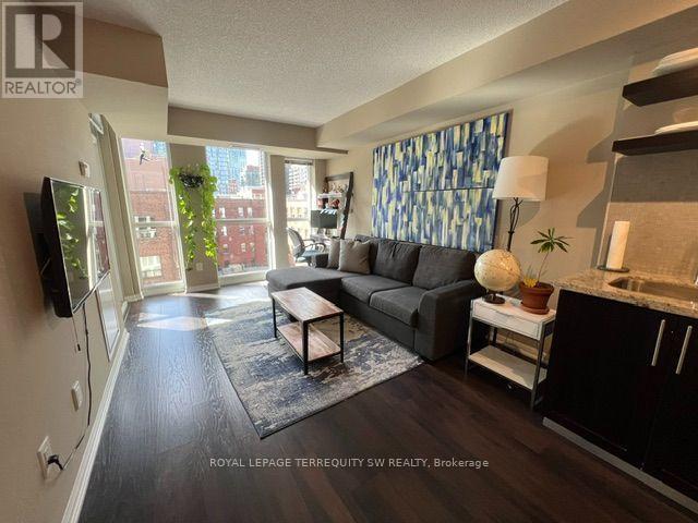 807 - 400 Adelaide Street E, Toronto, Ontario  M5A 4S3 - Photo 17 - C13884926