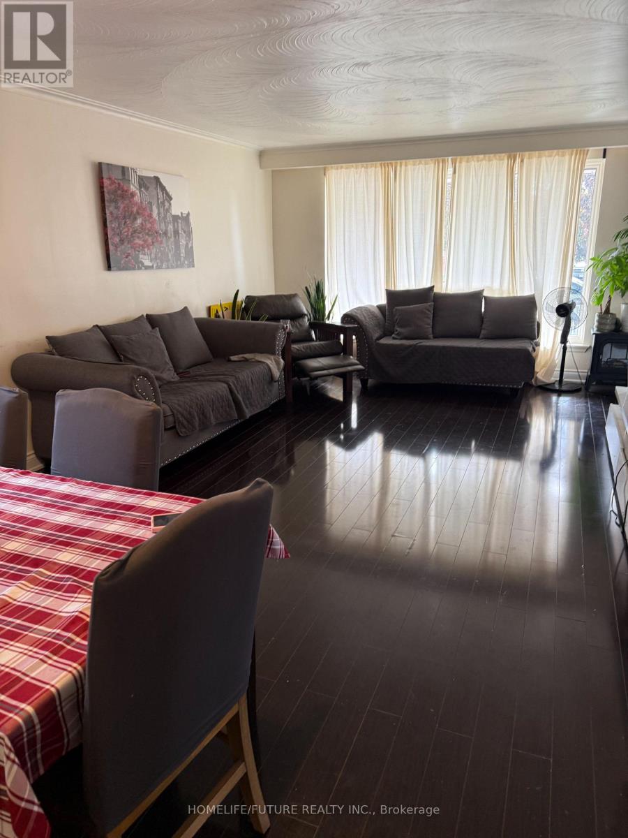 Main - 7147 Harwick Drive, Mississauga, Ontario  L4T 3A5 - Photo 9 - W13883842