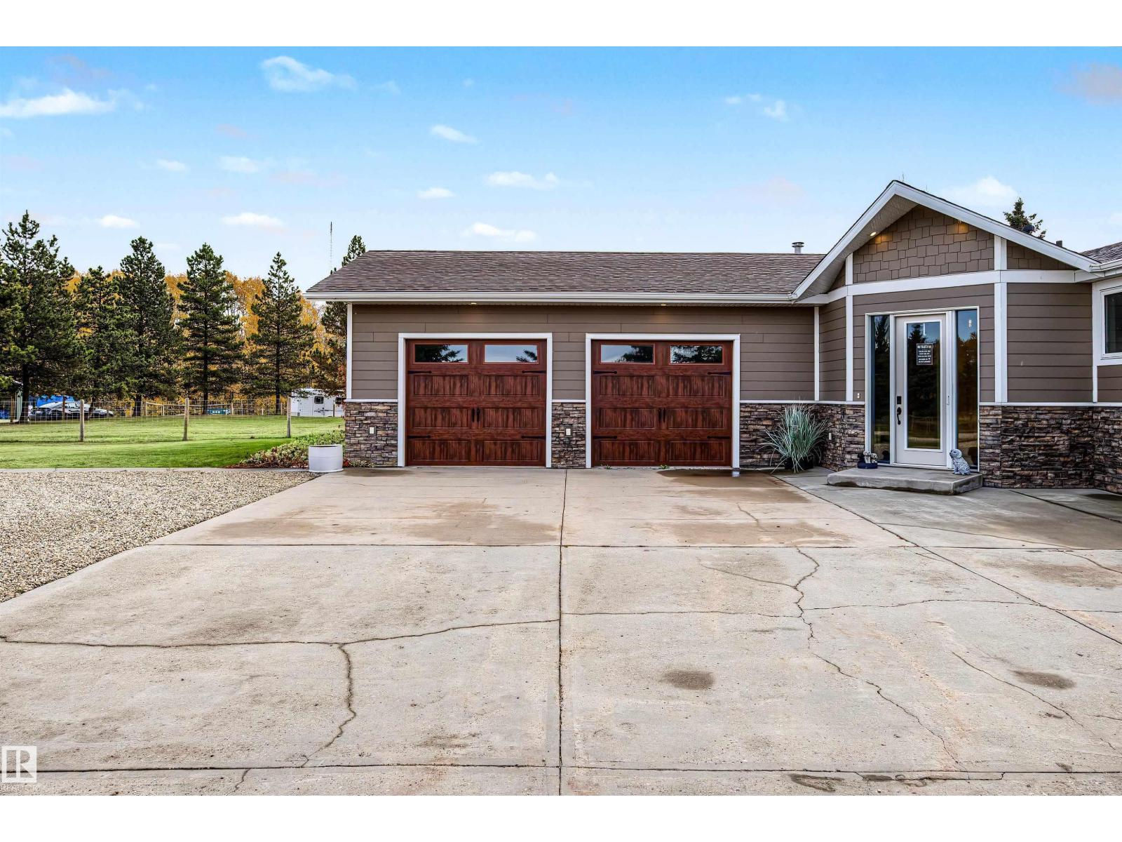 22549 Twp Road 511, Rural Strathcona County, Alberta  T8C 1H1 - Photo 49 - E4512656