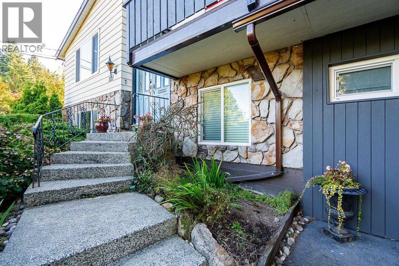 1111 English Bluff Road, Delta, British Columbia  V4M 2N7 - Photo 2 - R3174303