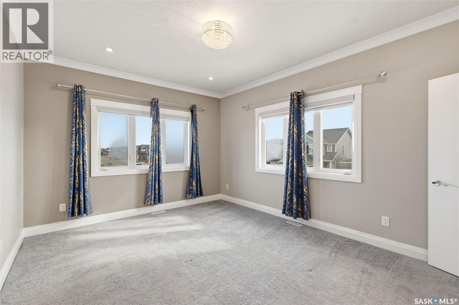 203 Burgess Bay, Saskatoon, Saskatchewan  S7V 0S3 - Photo 15 - SK050465