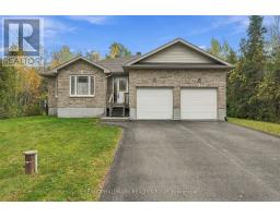 12 RED OAK DRIVE, North Grenville, Ontario