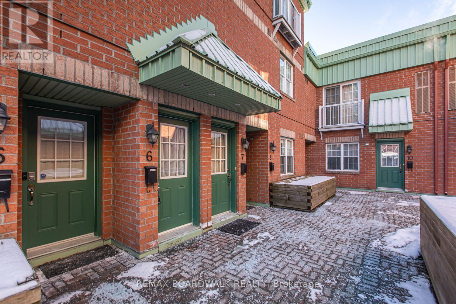 6 - 130 Rochester Street, Ottawa, Ontario  K1R 0A3 - Photo 4 - X13885902