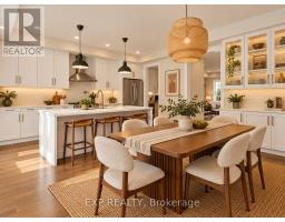 209 VERMONT AVENUE, Newmarket, Ontario