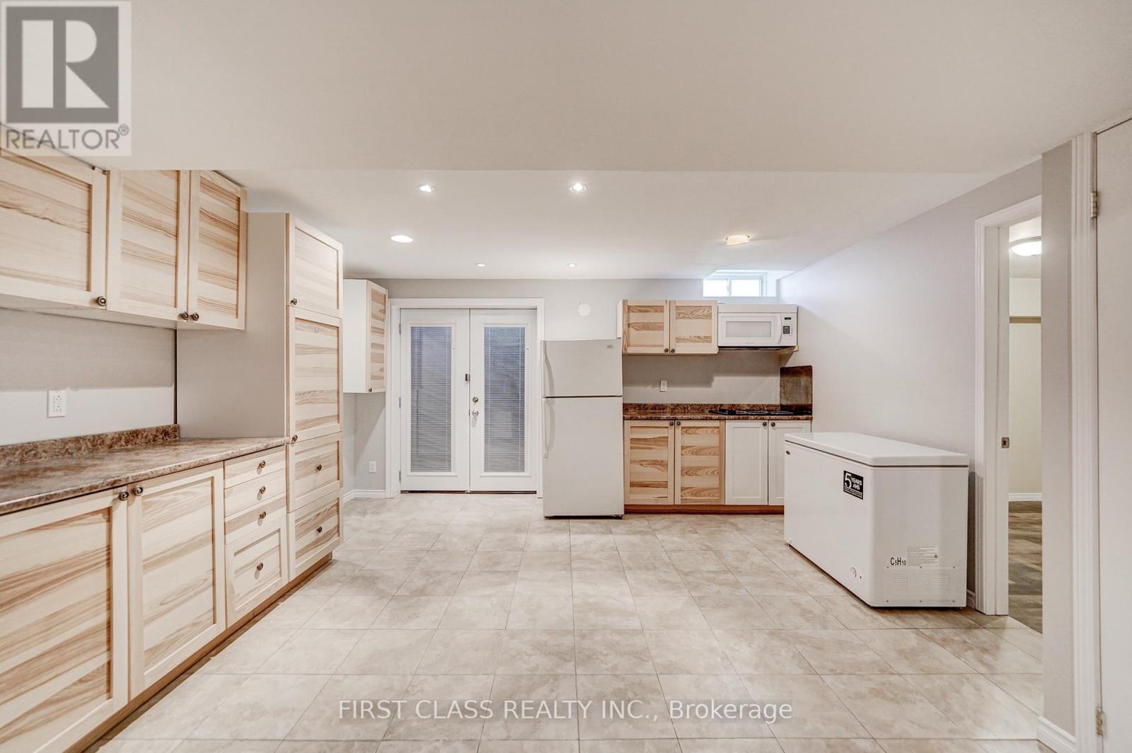 BSMT - 1905 WEBSTER BOULEVARD, Innisfil, Ontario