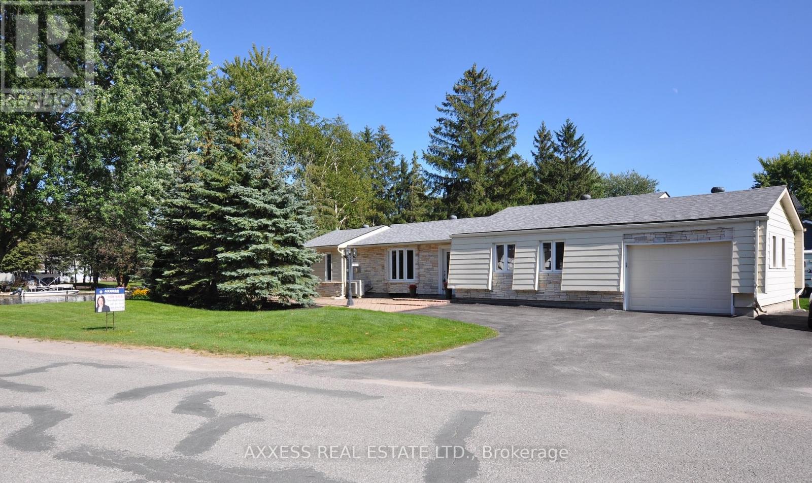 1 PINETREE COURT, Ramara, Ontario