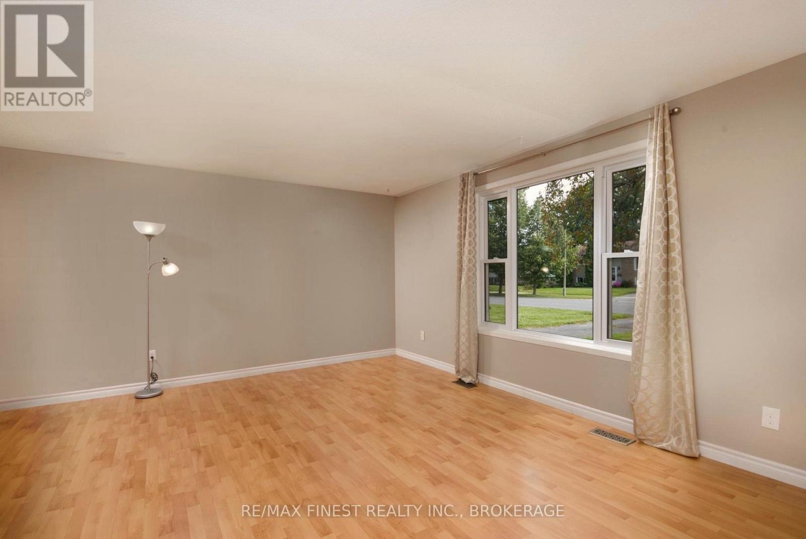 773 Clark Crescent, Kingston, Ontario  K7M 6E7 - Photo 9 - X13814036