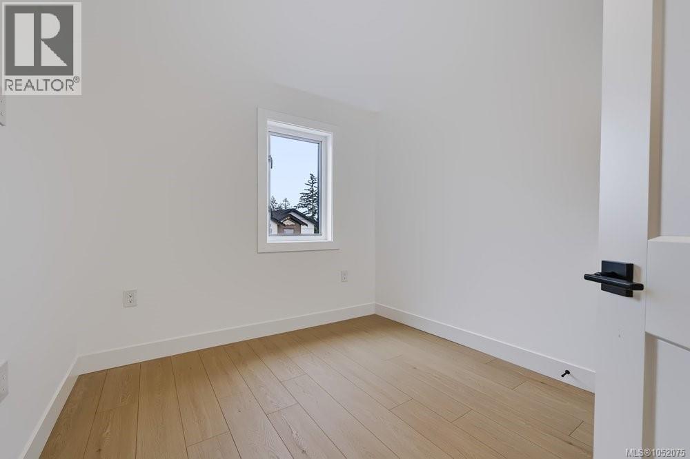 821 Blackbird Pl