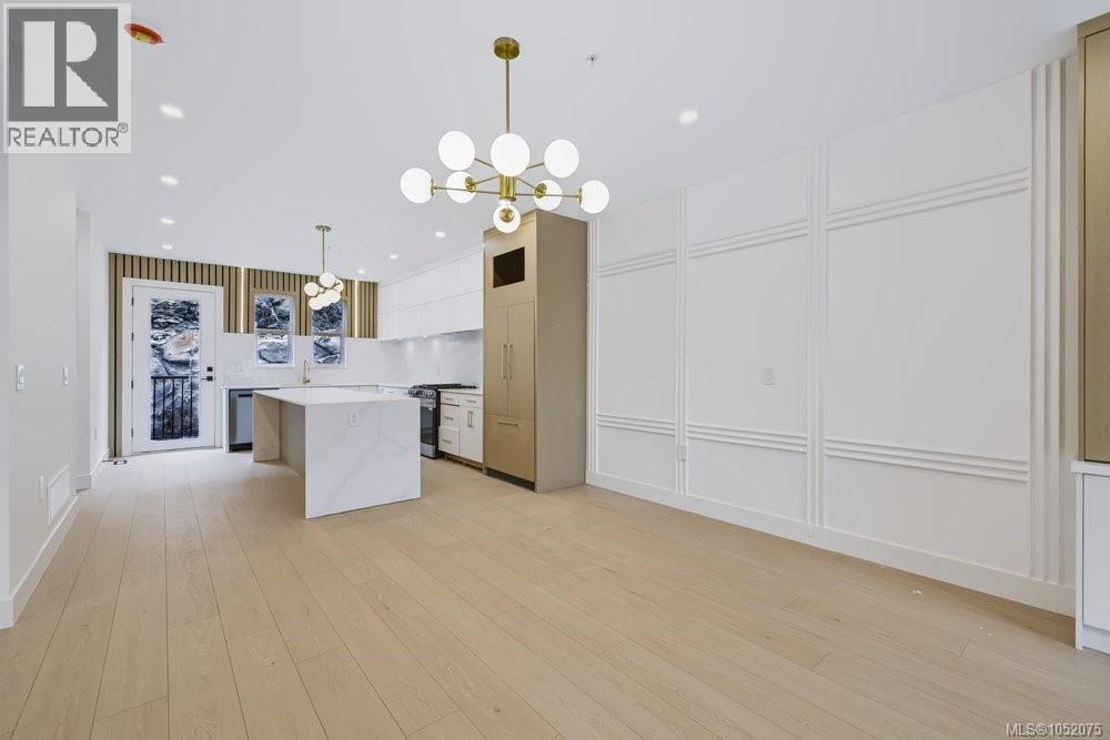 821 Blackbird Pl