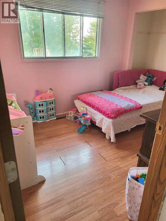 5015 Oxford Avenue, Swan Hills, Alberta  T0G 2C0 - Photo 3 - A2339769