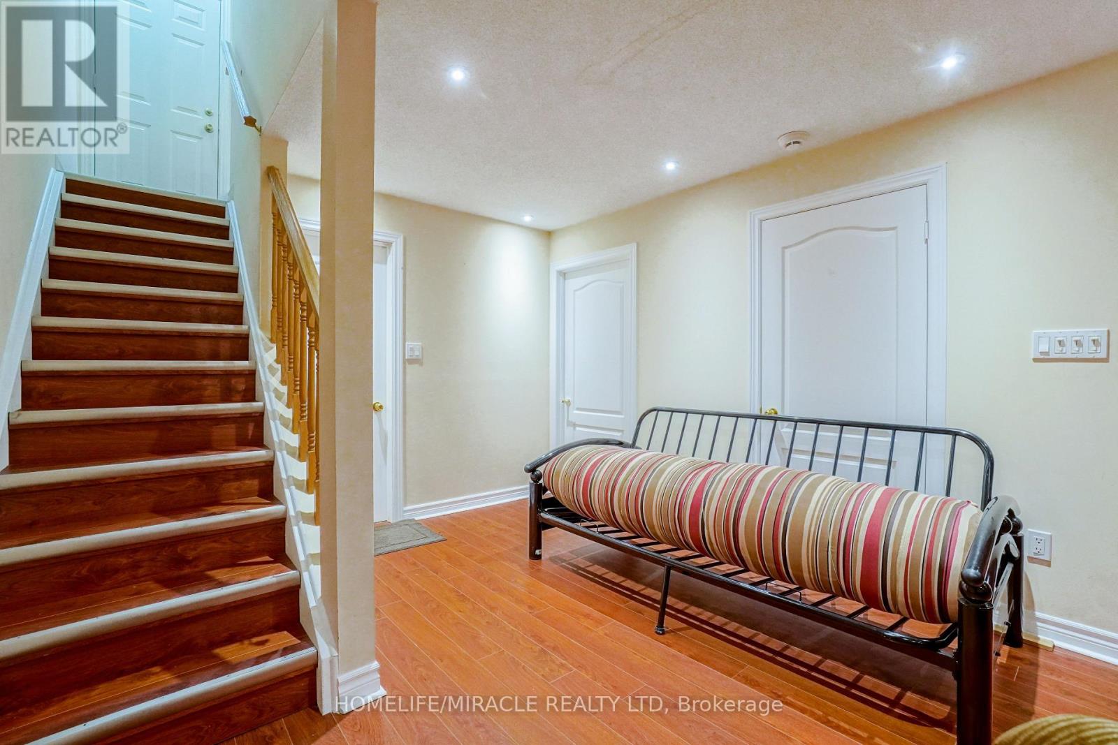 824 Khan Crescent, Mississauga, Ontario  L5V 2R2 - Photo 28 - W13885912