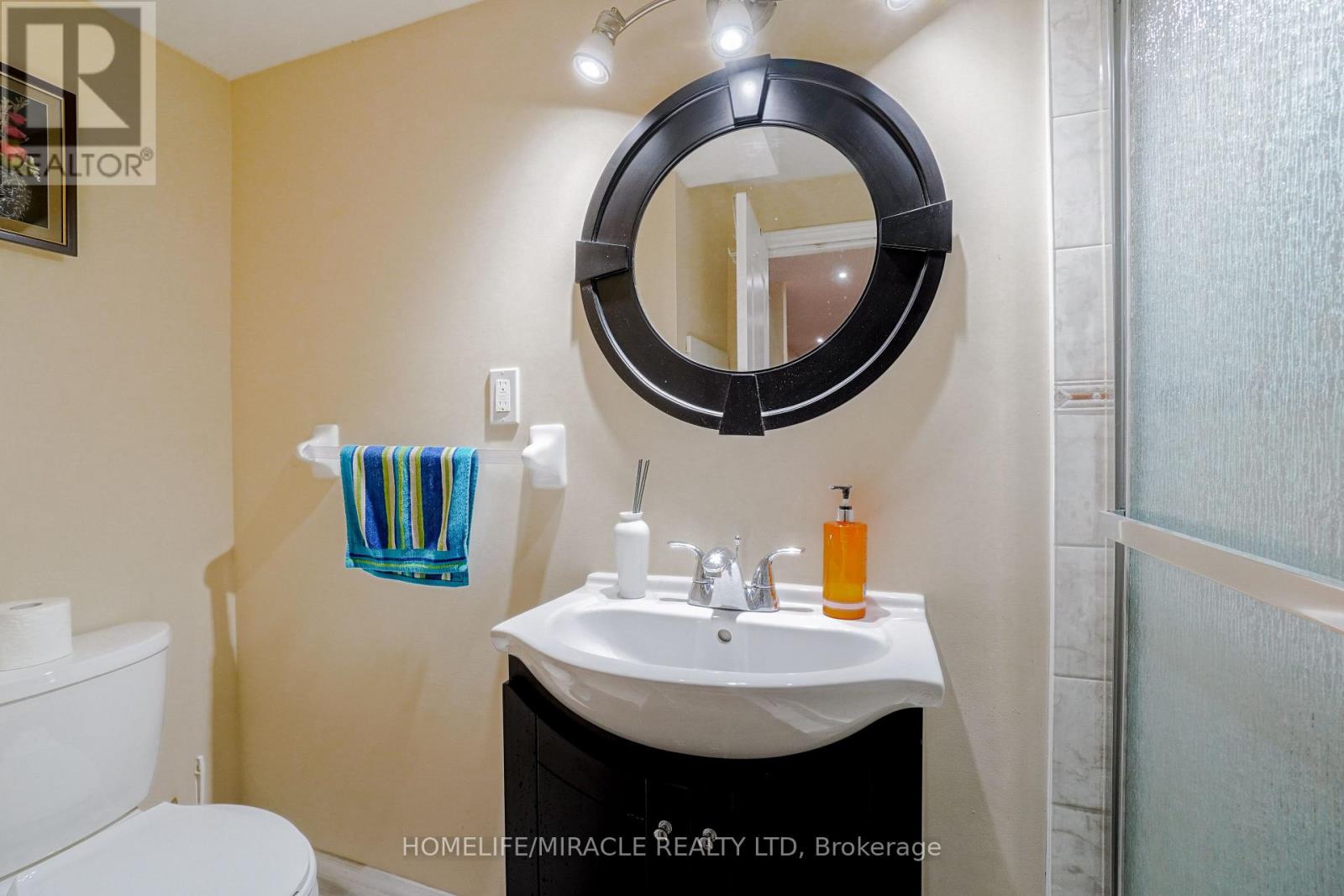 824 Khan Crescent, Mississauga, Ontario  L5V 2R2 - Photo 30 - W13885912