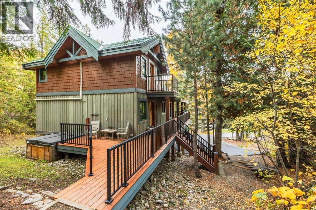 15 Alpine Trail Crescent, Fernie, British Columbia  V0B 1M5 - Photo 5 - 10403381