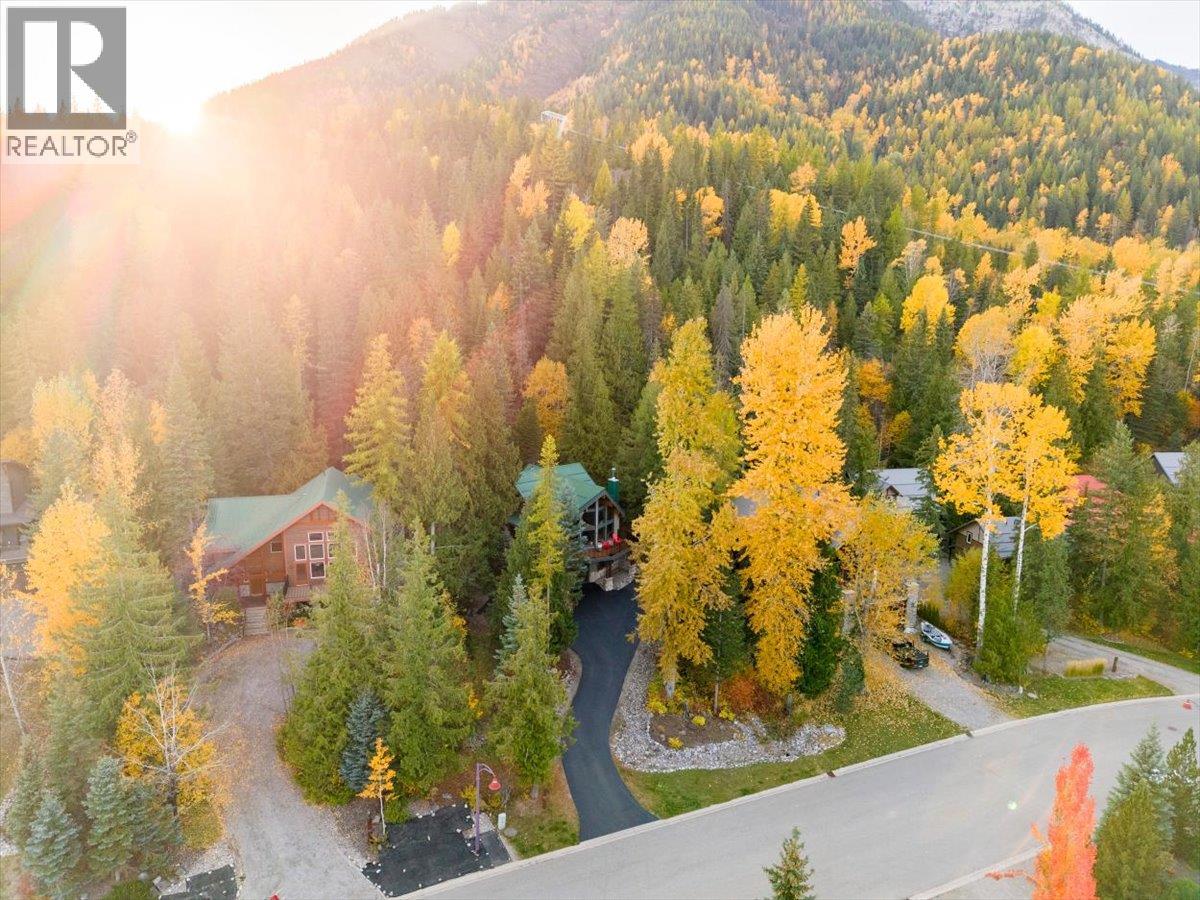15 Alpine Trail Crescent, Fernie, British Columbia  V0B 1M5 - Photo 76 - 10403381