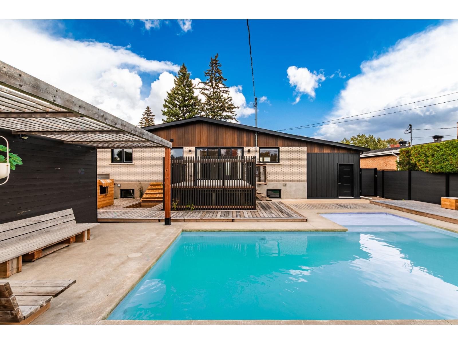 2222 Rue d'Oslo Laval (Vimont) Quebec Canada H7K2E4 2