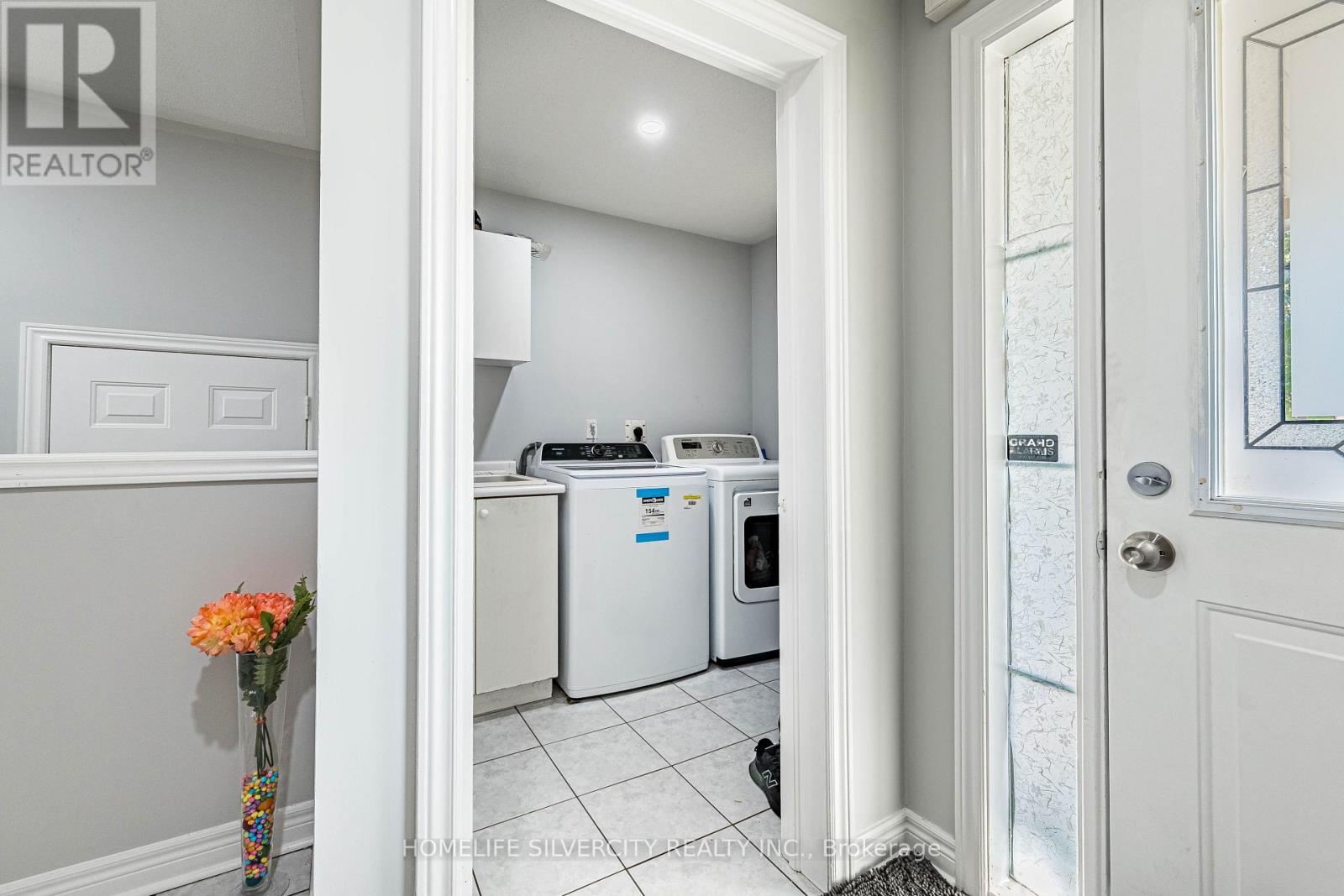 7 Shadyridge Road, Brampton, Ontario  L6P 1K3 - Photo 11 - W13885944