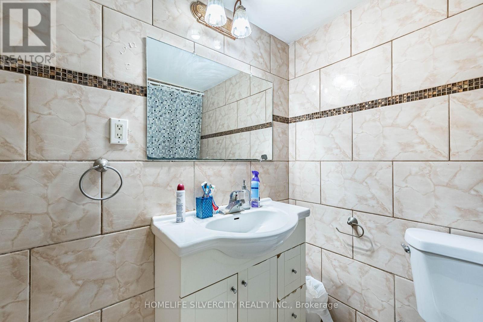 7 Shadyridge Road, Brampton, Ontario  L6P 1K3 - Photo 46 - W13885944