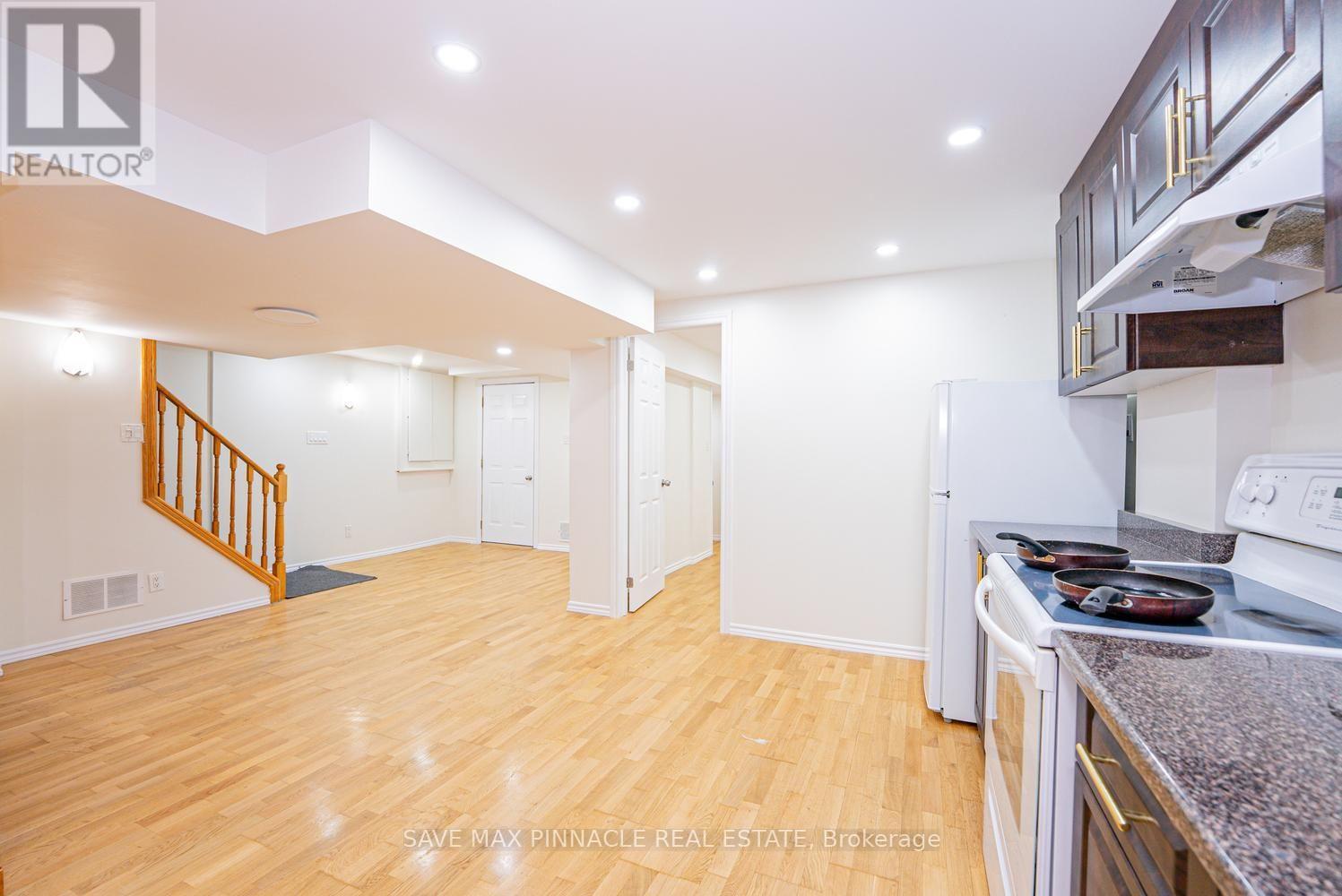 3118 Shadetree Drive, Mississauga, Ontario  L5N 6P3 - Photo 40 - W13885966