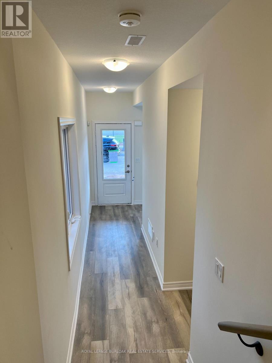 7 - 40 Zinfandel Drive, Hamilton, Ontario  L8E 0L1 - Photo 2 - X13885950