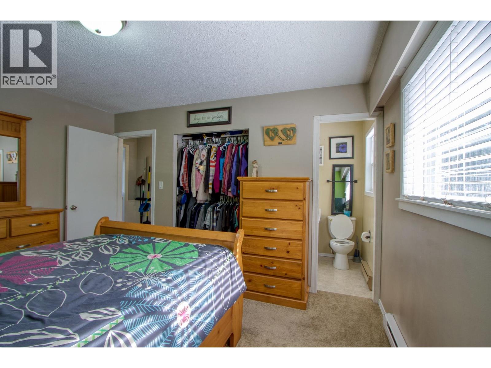 5047 Easzee Drive, 108 Mile Ranch, British Columbia  V0K 2Z0 - Photo 13 - R3174418