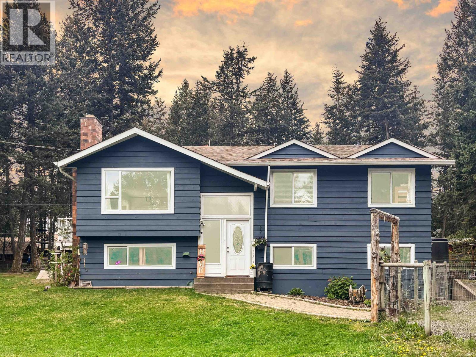 5047 Easzee Drive, 108 Mile Ranch, British Columbia  V0K 2Z0 - Photo 4 - R3174418