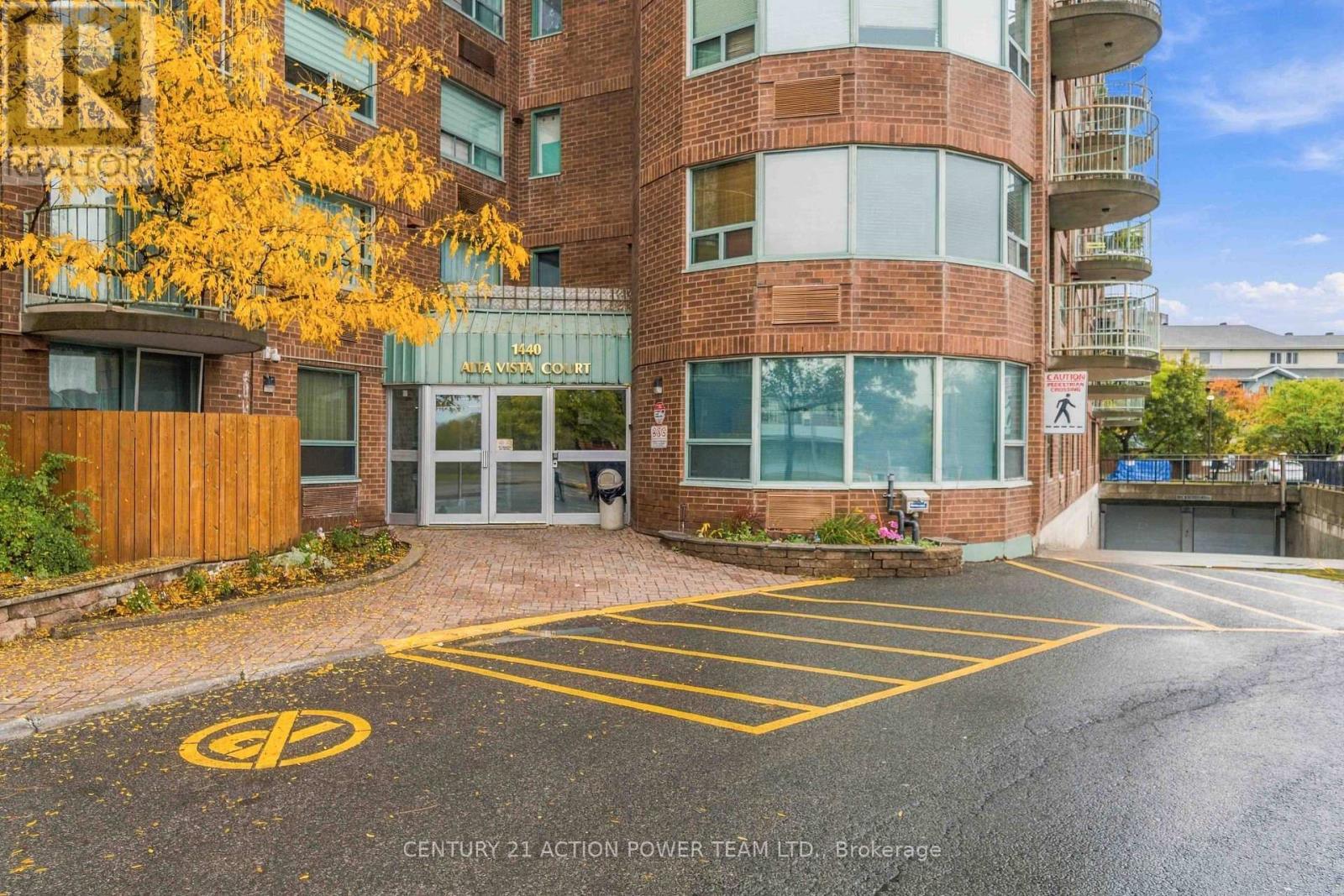 1010 - 1440 Heron Road, Ottawa, Ontario  K1V 0X2 - Photo 3 - X13823150