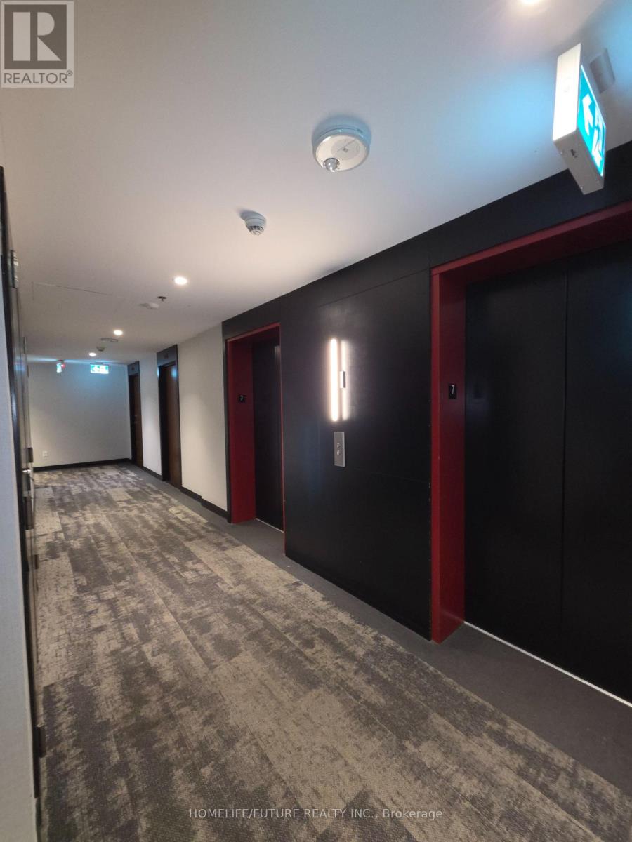 724 - 15 Baseball Place, Toronto, Ontario  M4M 0E6 - Photo 2 - E13885984
