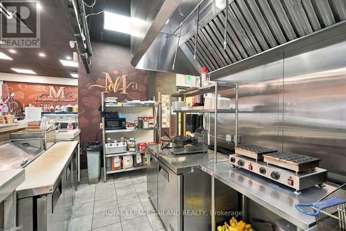 276 Wharncliffe Road N, London North, Ontario N6H 2C3 - Photo 16 - X13886000