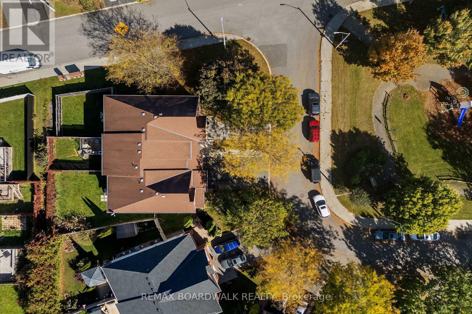 302 Statewood Drive, Ottawa, Ontario  K2K 0A8 - Photo 38 - X13886026