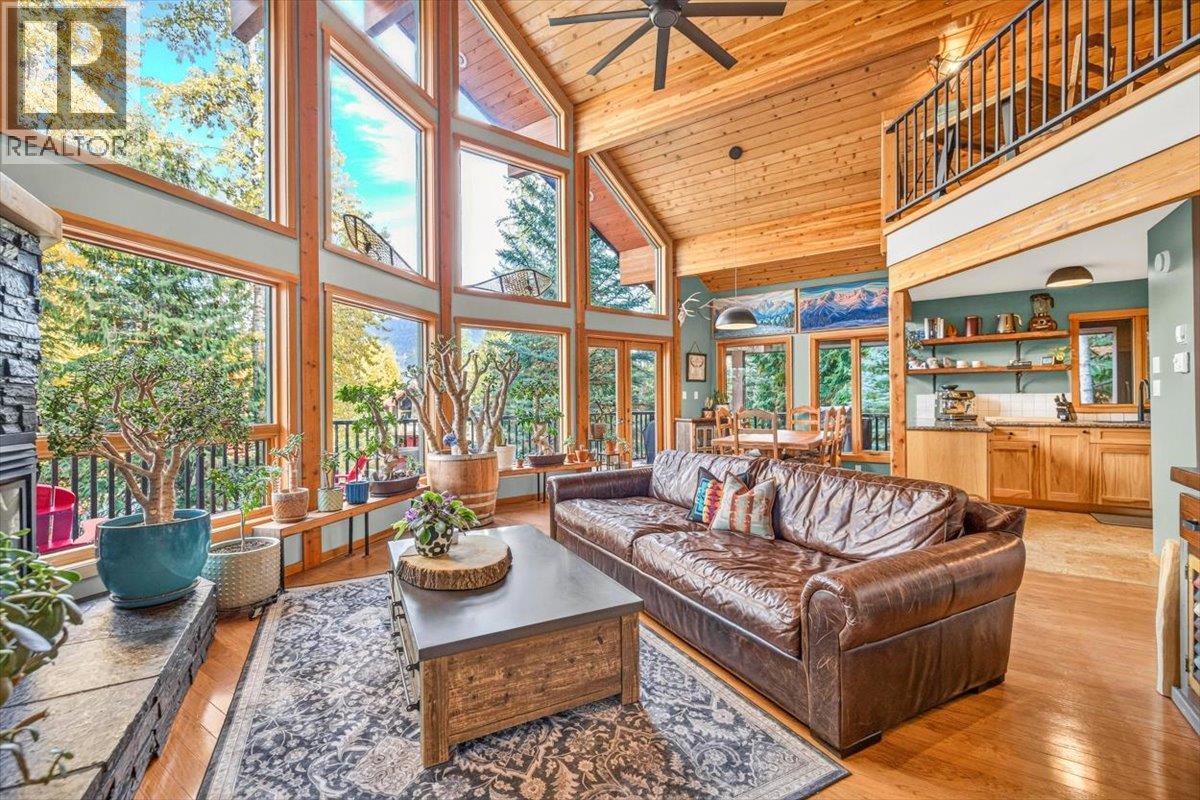 15 Alpine Trail Crescent, Fernie, British Columbia  V0B 1M5 - Photo 27 - 10403381