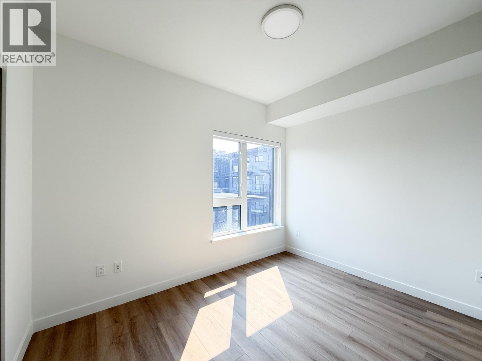 303 606 Madore Avenue, Coquitlam, British Columbia  V3K 0J6 - Photo 13 - R3169842