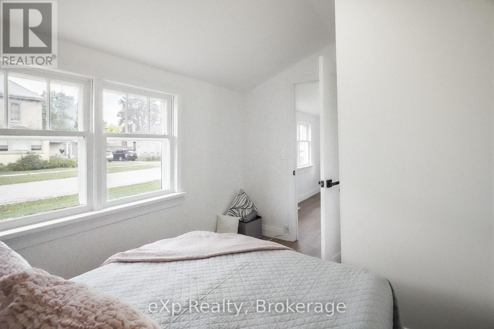 125 Portland Street, South Huron, Ontario  N0M 1K0 - Photo 25 - X13886034