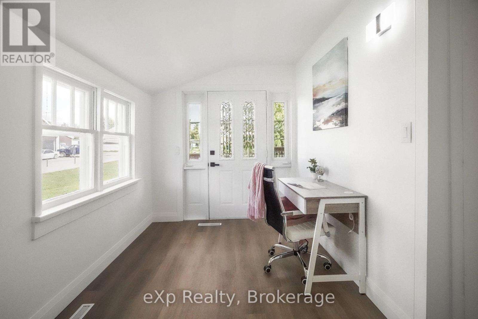 125 Portland Street, South Huron, Ontario  N0M 1K0 - Photo 6 - X13886034