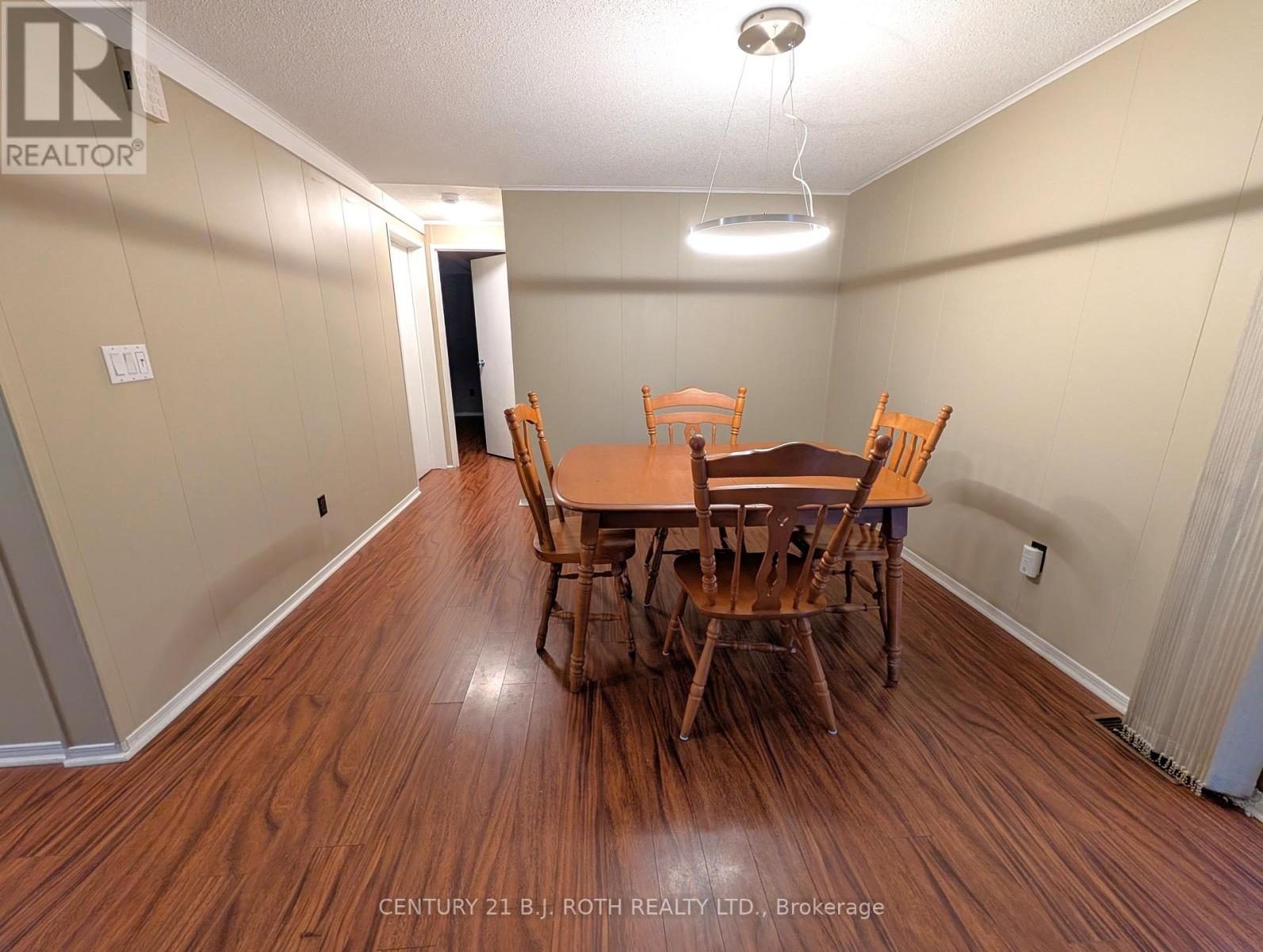 66 Linden Lane, Innisfil, Ontario  L9S 1P2 - Photo 10 - N13772084