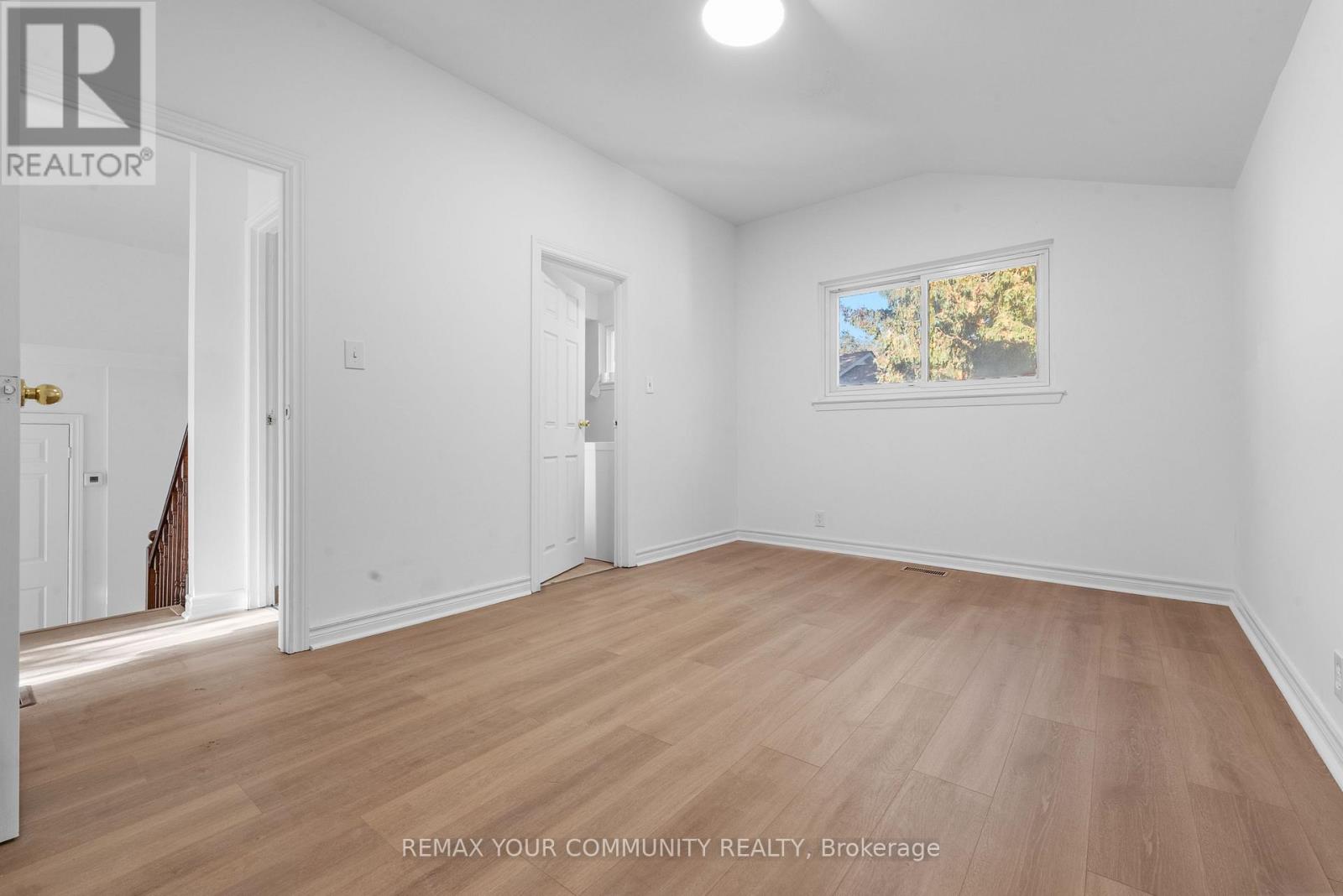 2 Lisburn Crescent, Toronto, Ontario  M2J 2Z5 - Photo 14 - C13885760