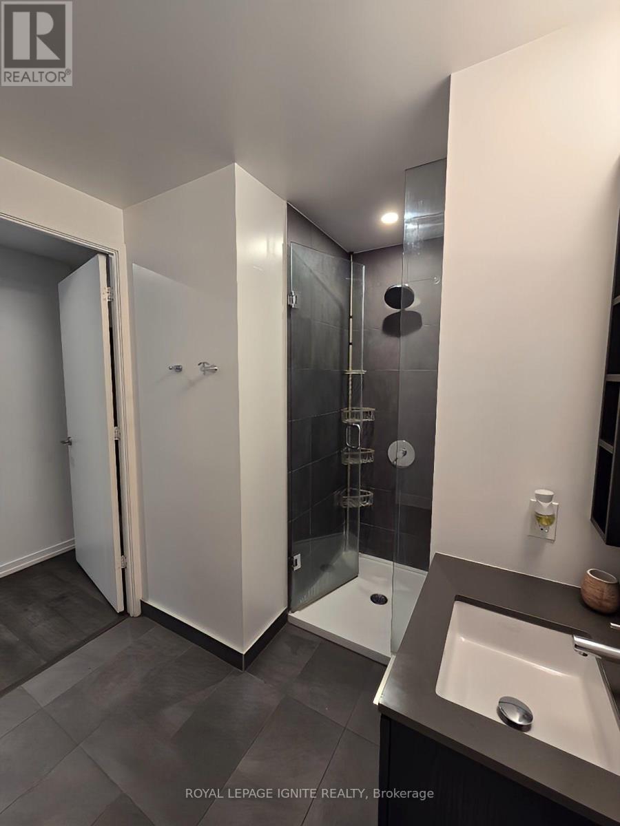 4002 - 1000 Portage Parkway S, Vaughan, Ontario L4K 0L1 - Photo 11 - N13886044