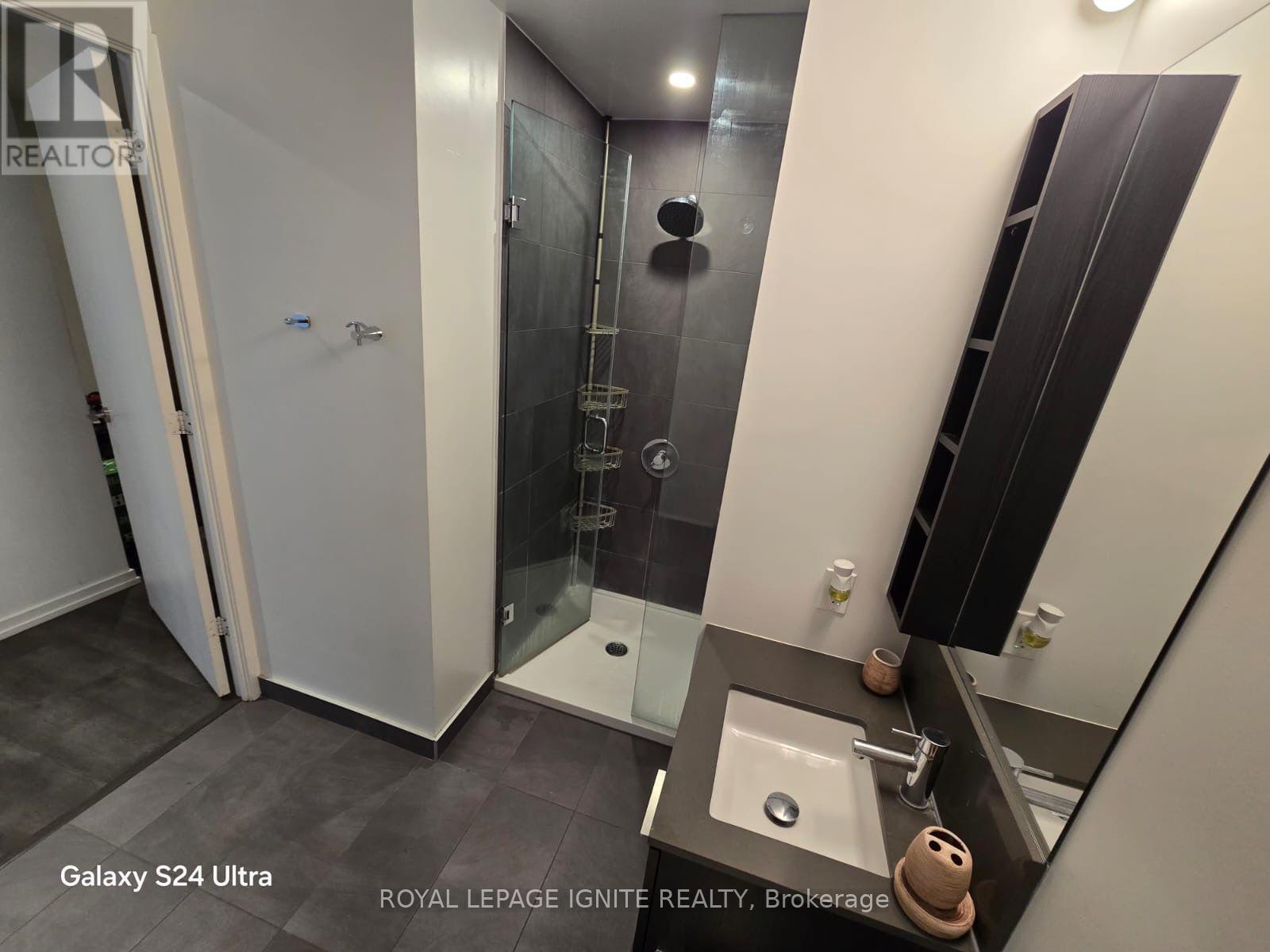 4002 - 1000 Portage Parkway S, Vaughan, Ontario L4K 0L1 - Photo 13 - N13886044