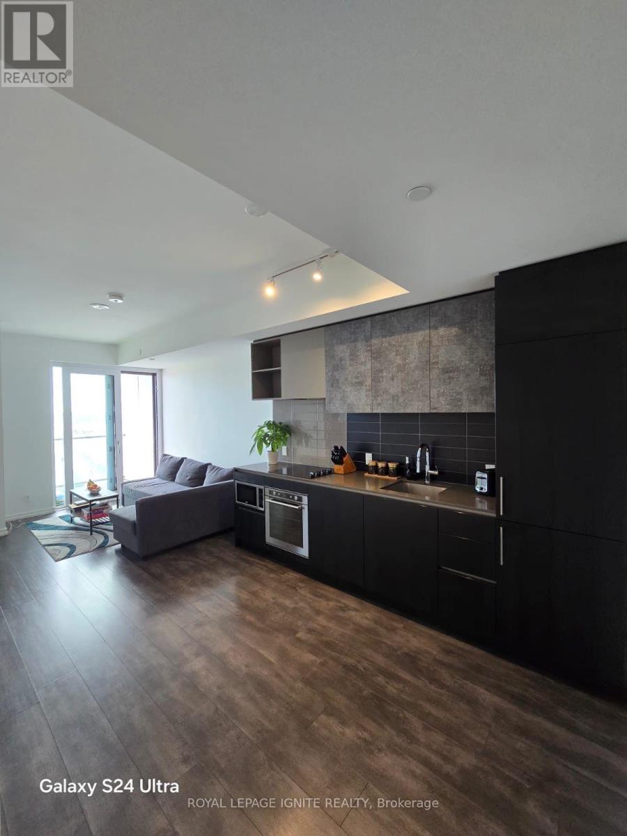 4002 - 1000 Portage Parkway S, Vaughan, Ontario L4K 0L1 - Photo 3 - N13886044