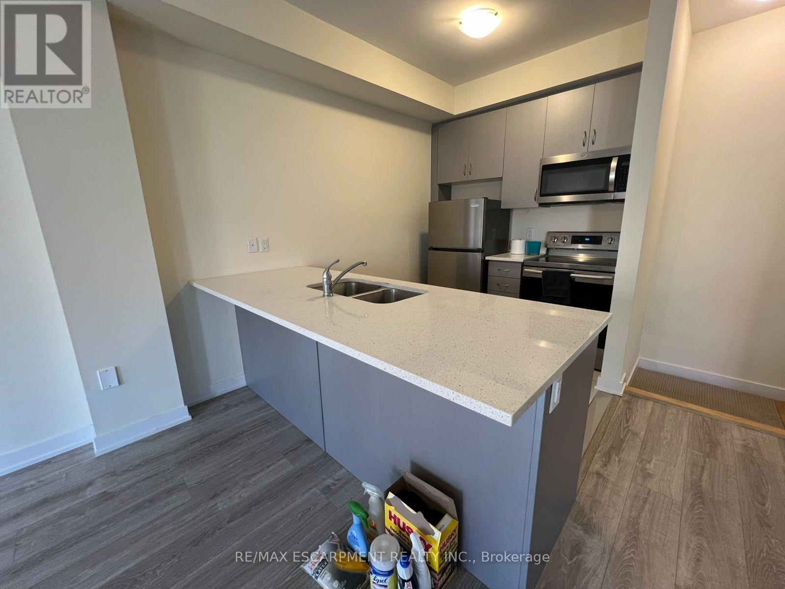 122 - 590 North Service Road E, Hamilton, Ontario  L8E 0K5 - Photo 5 - X13835810
