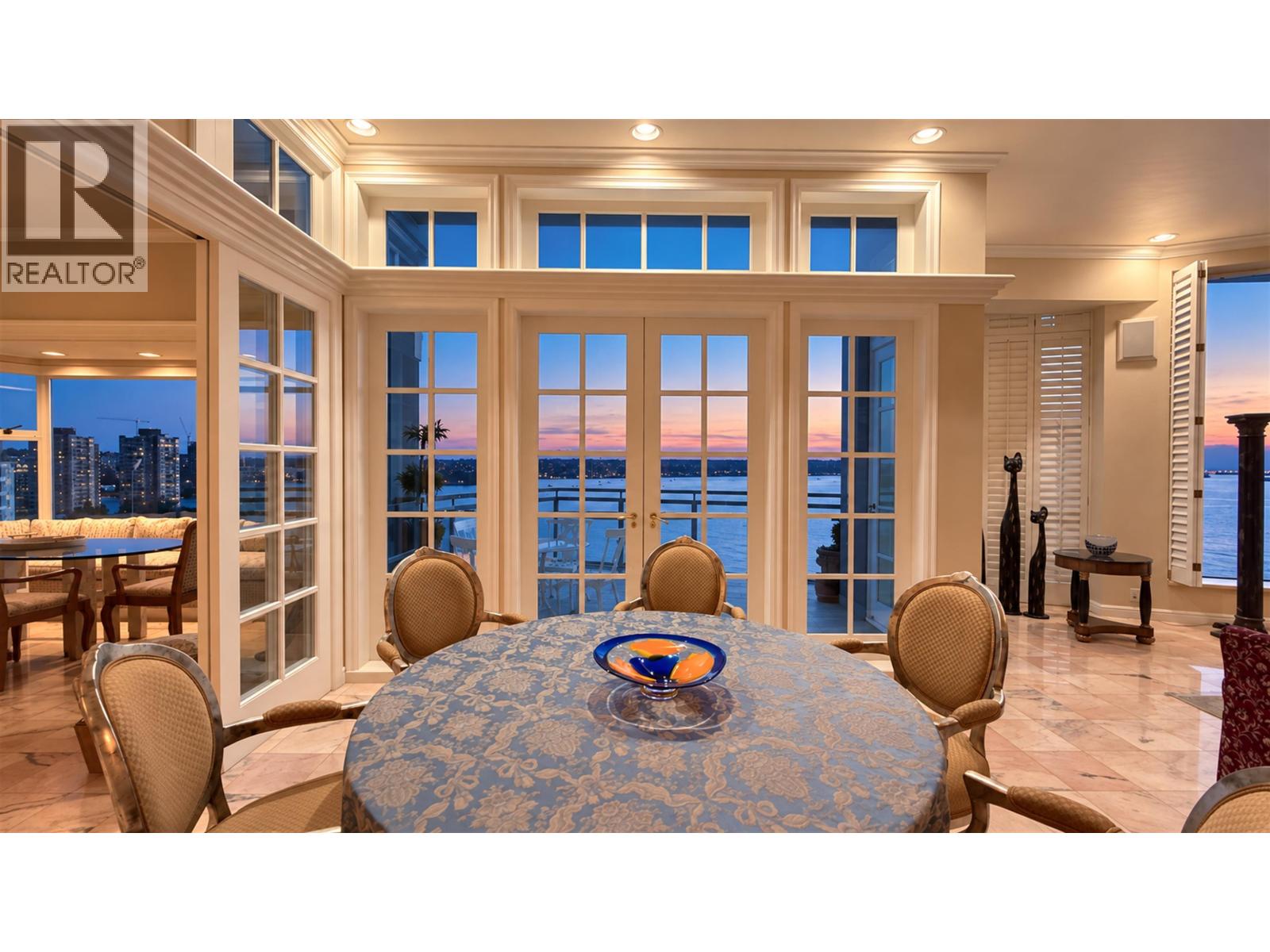 17 1861 Beach Avenue, Vancouver, British Columbia  V6G 1Z1 - Photo 15 - R3064264