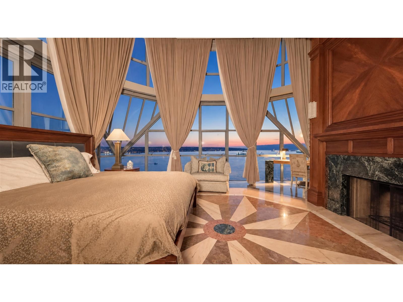 17 1861 Beach Avenue, Vancouver, British Columbia  V6G 1Z1 - Photo 14 - R3064264