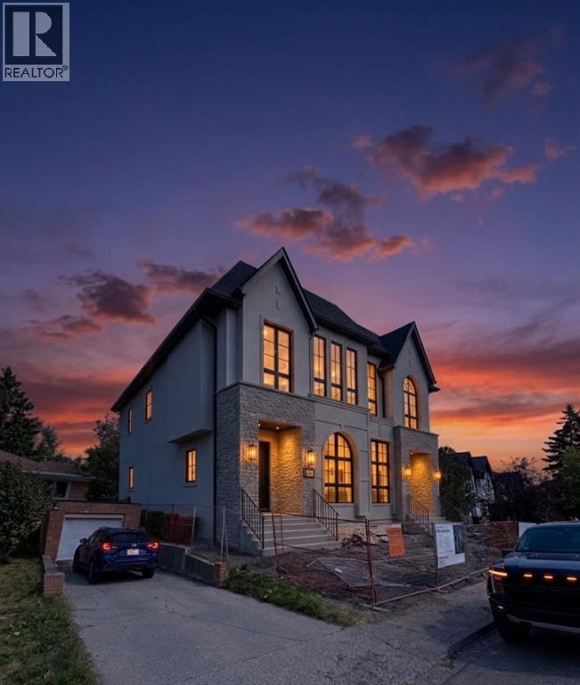 2420 21 Street Nw, Calgary, Alberta  T2M 3W2 - Photo 3 - A2348483