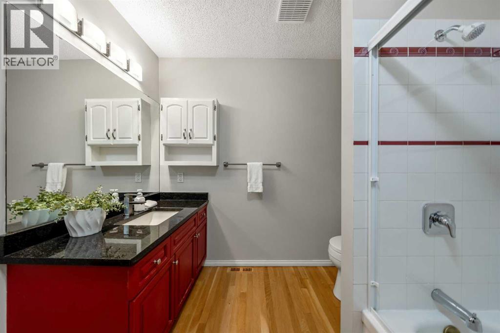 224 Varsity Crescent NW, Calgary, Alberta  T3B 2Z6 - Photo 24 - A2351003
