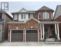 35 CLIFF GUNN ROAD, Newmarket, Ontario